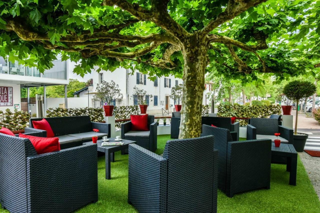 Hotel Auberge L'Estanquet Urt ภายนอก รูปภาพ